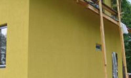 Alegerea tencuielii de fațadă pentru finisarea pereților exteriori ai unei case