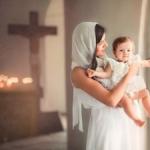 كيف هي معمودية طفل في الكنيسة الأرثوذكسية