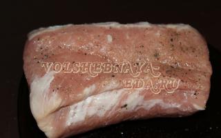Muschiu de porc la cuptor