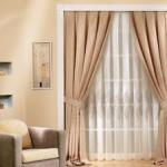 ¿Qué cortinas son adecuadas para papel tapiz beige?