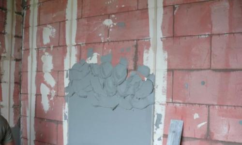 Malterisanje zidova vlastitim rukama: priprema i proces završne obrade zidova gipsom