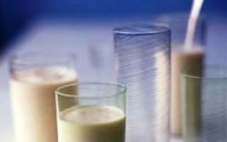 Propiedades útiles de la leche en la dieta de un estudiante Recetas caseras con leche para la tos.