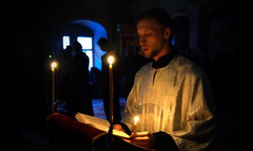Veillée nocturne : interprétation des services religieux